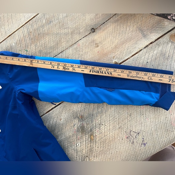 The North Face Women’s Small Primaloft Triclimate Two-Tone Blue Jacket - Picture 13 of 13